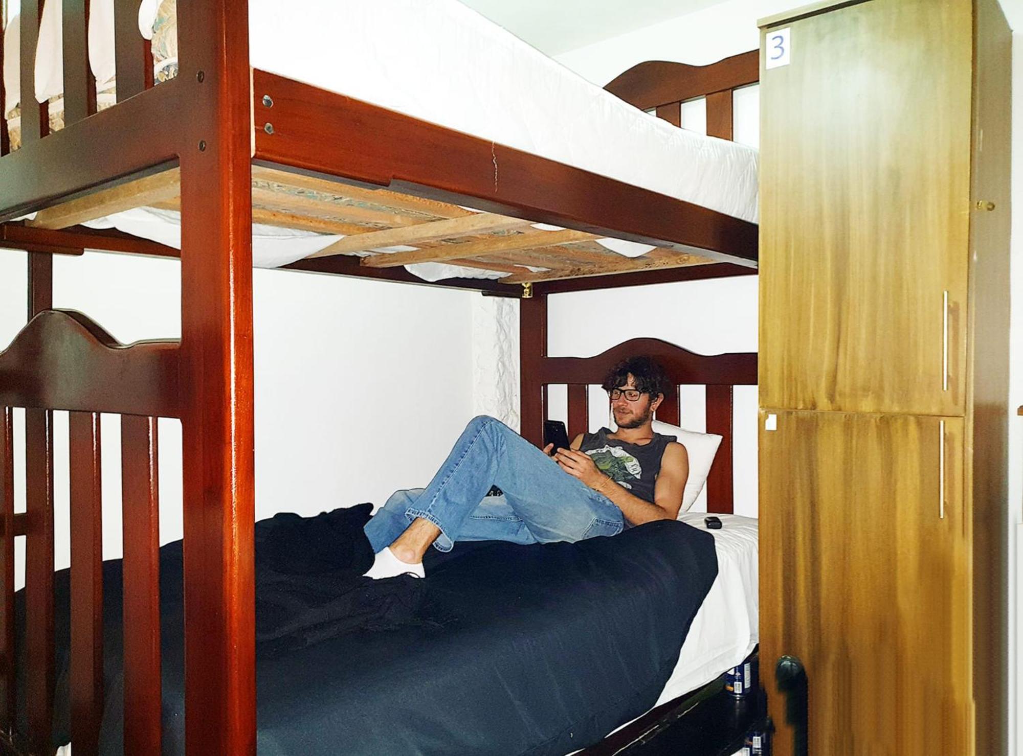 Hostal Inti Raymi Backpackers バーニョス エクステリア 写真